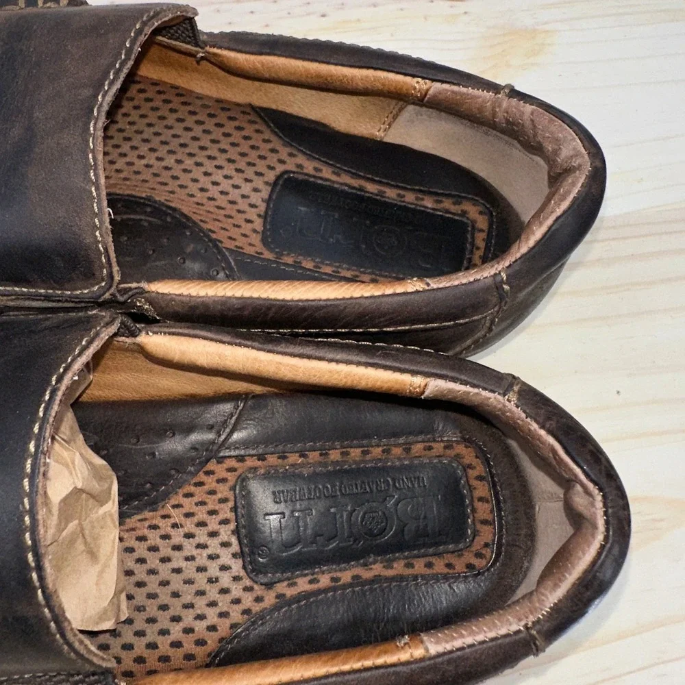 BORN Mens Dark Brown Leather Slip On Loafer Shoes Comfort Moc Toe 10.5